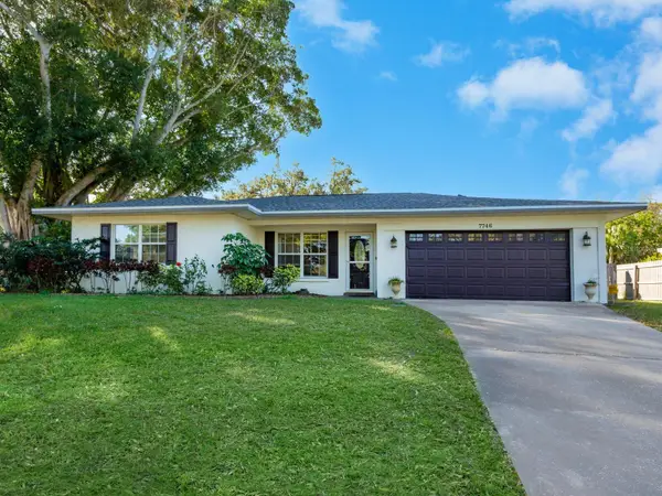 7746 Westmoreland Drive, SARASOTA, FL 34243
