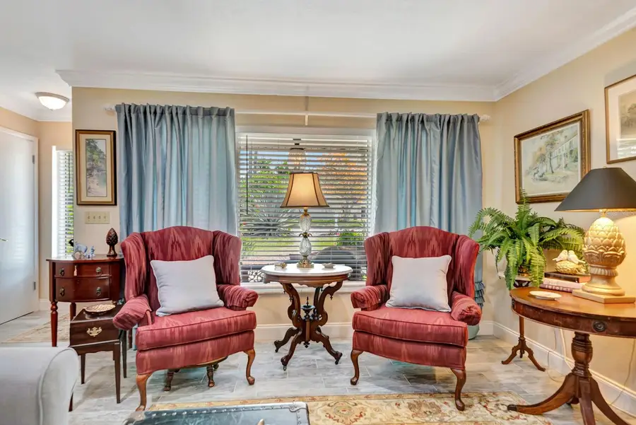 4395 Sarasota Avenue, Sarasota, FL 34234 - #3