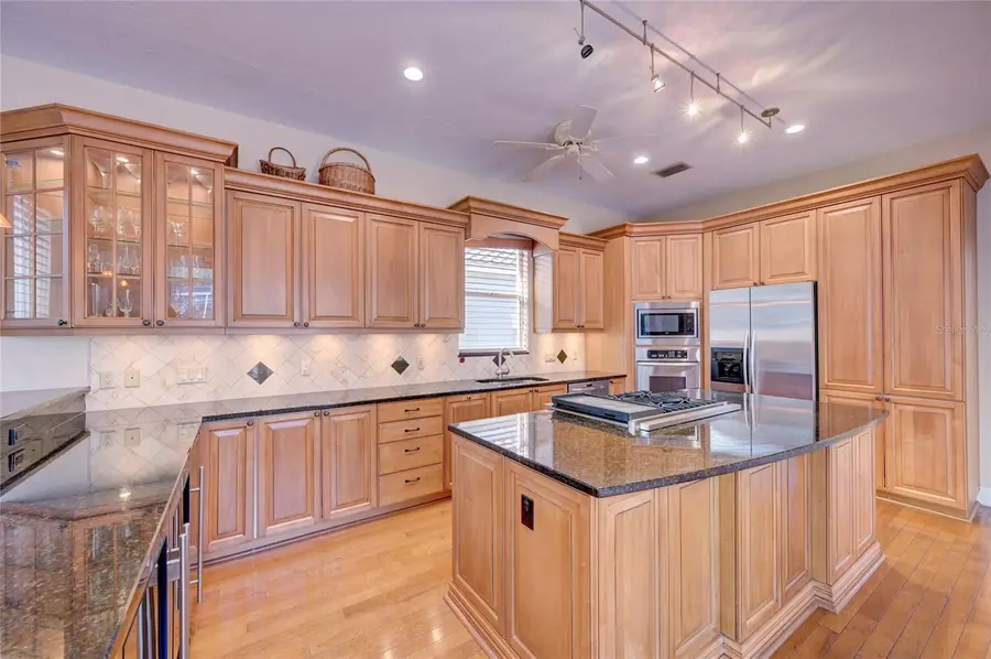 7825 Wilton Crescent Circle, Manatee, FL 34201 - #3