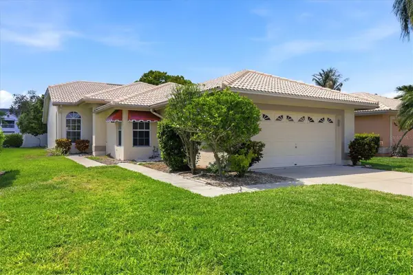 4738 Dundee Drive, BRADENTON, FL 34210