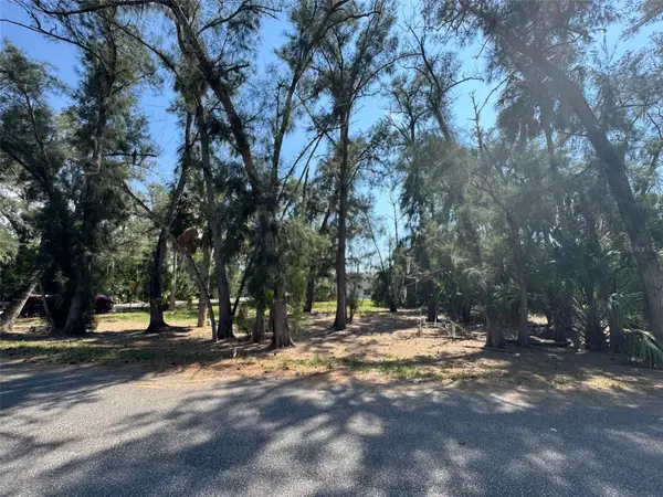 7107 Oakwood Drive, NEW PORT RICHEY, FL 34652