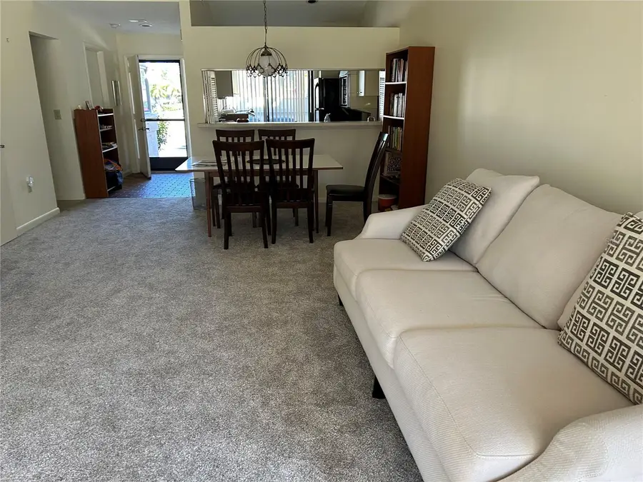 5204 Myrtle Wood #2, Sarasota, FL 34235 - #3