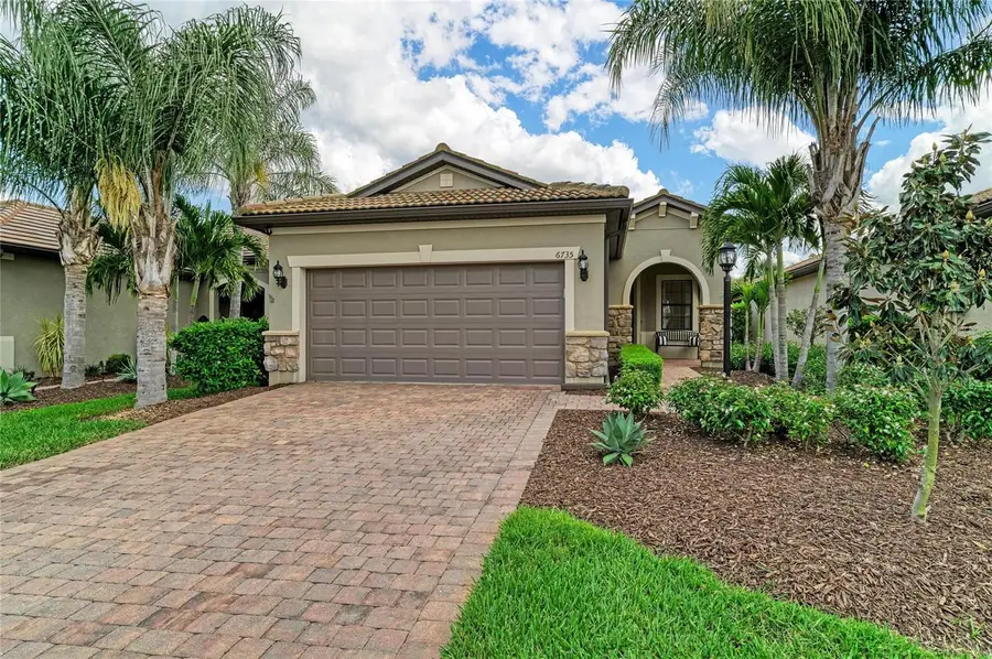6735 Haverhill Court, Bradenton, FL 34202 - #2