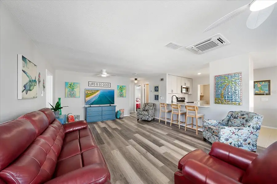 920 Myrtle Avenue, Venice, FL 34285 - #3