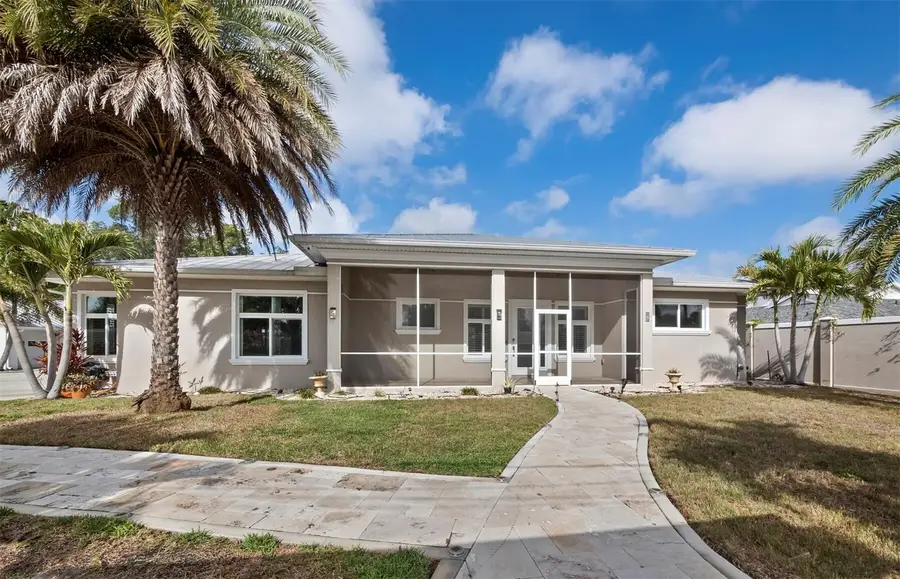 5618 Britannia Drive, Sarasota, FL 34231 - #2