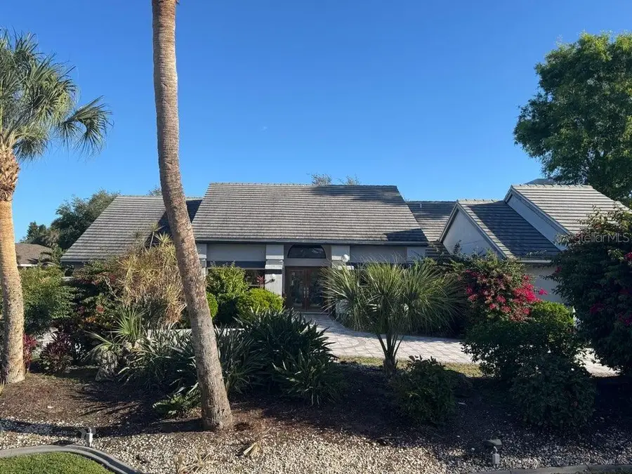3905 Spyglass Hill Road, Sarasota, FL 34238 - #2