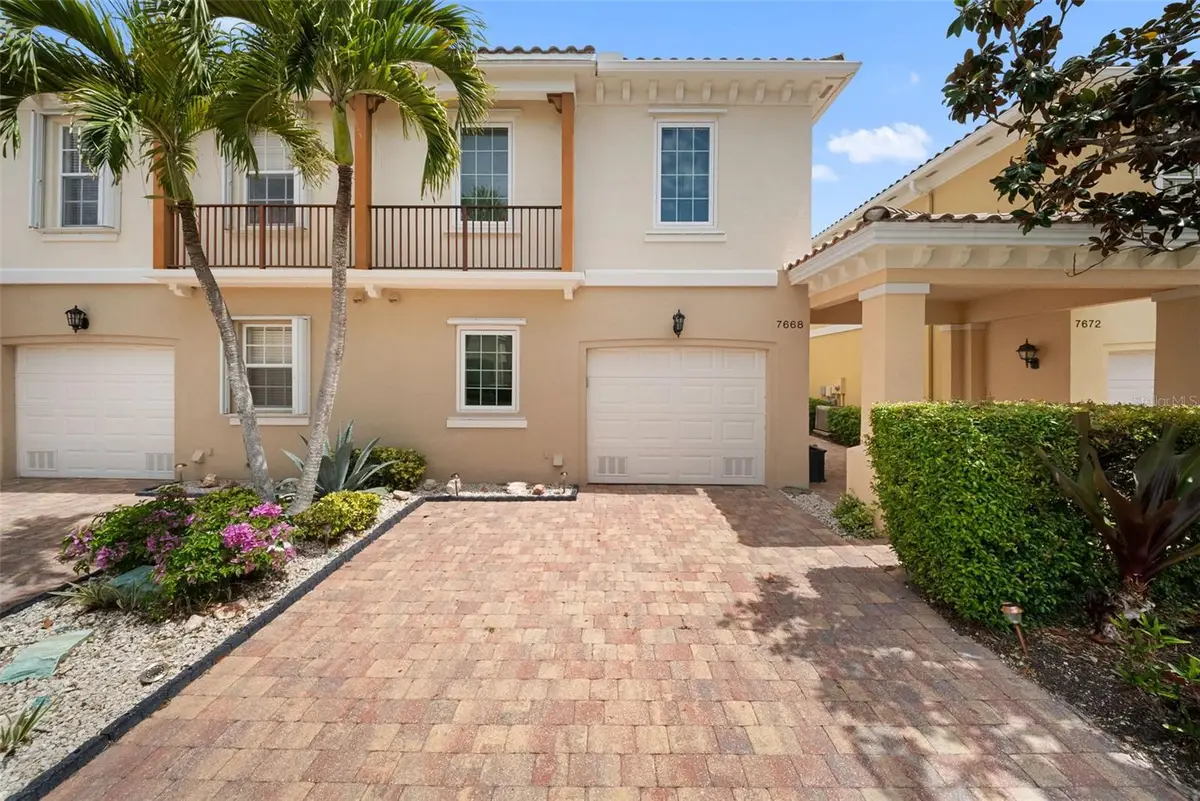 7668 Bergamo Avenue, Sarasota, FL 34238 - #1