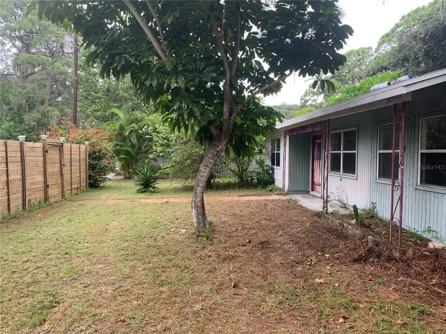 1063 40th Street, Sarasota, FL 34234 - #3