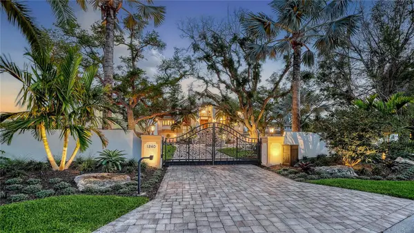 1240 Hillview Drive, SARASOTA, FL 34239