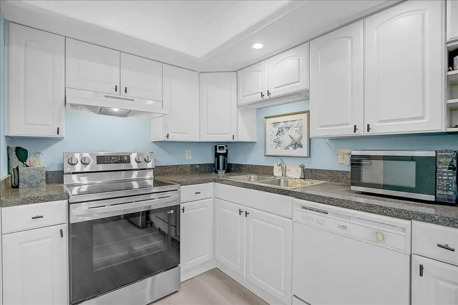 2222 Orange Blossom Lane #2222, Bradenton, FL 34207 - #2