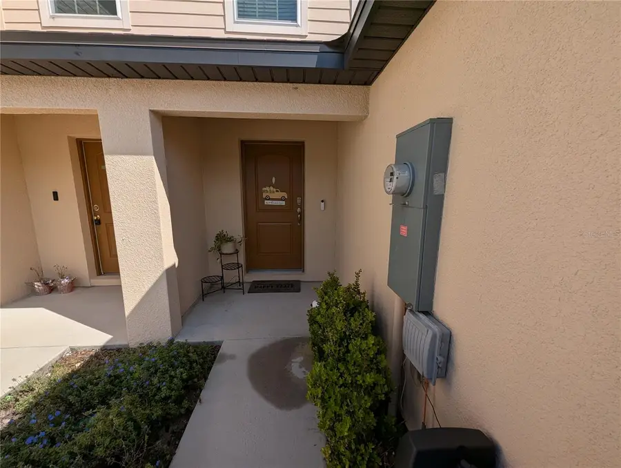 1556 Wynford Circle, Tavares, FL 32778 - #2