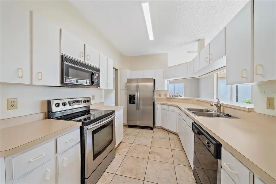 4320 Marcott Circle, Sarasota, FL 34233 - #3