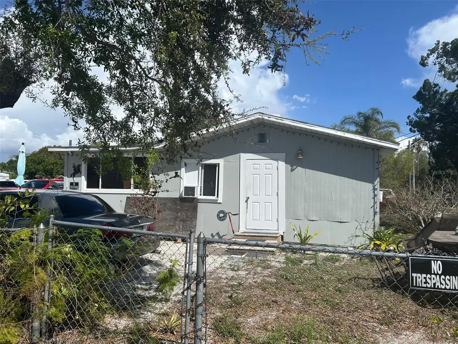 2411 6th Street E, Bradenton, FL 34208 - #2