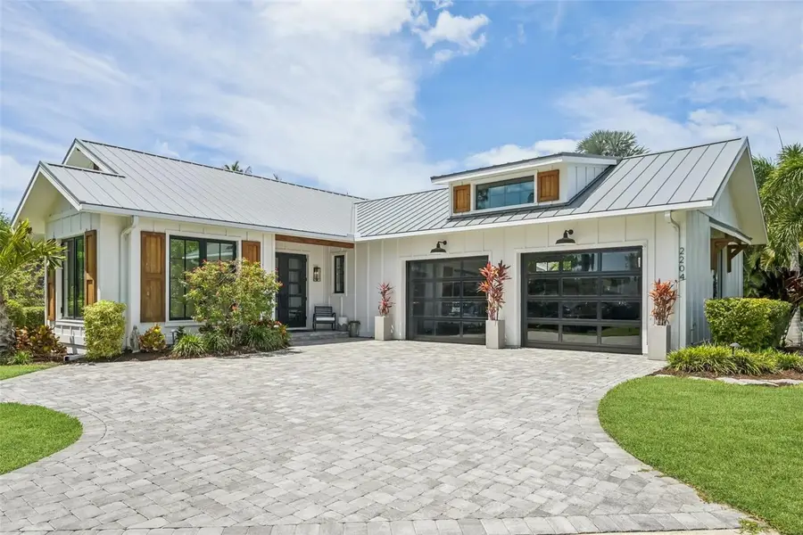 2204 89th Street Nw, Bradenton, FL 34209 - #2