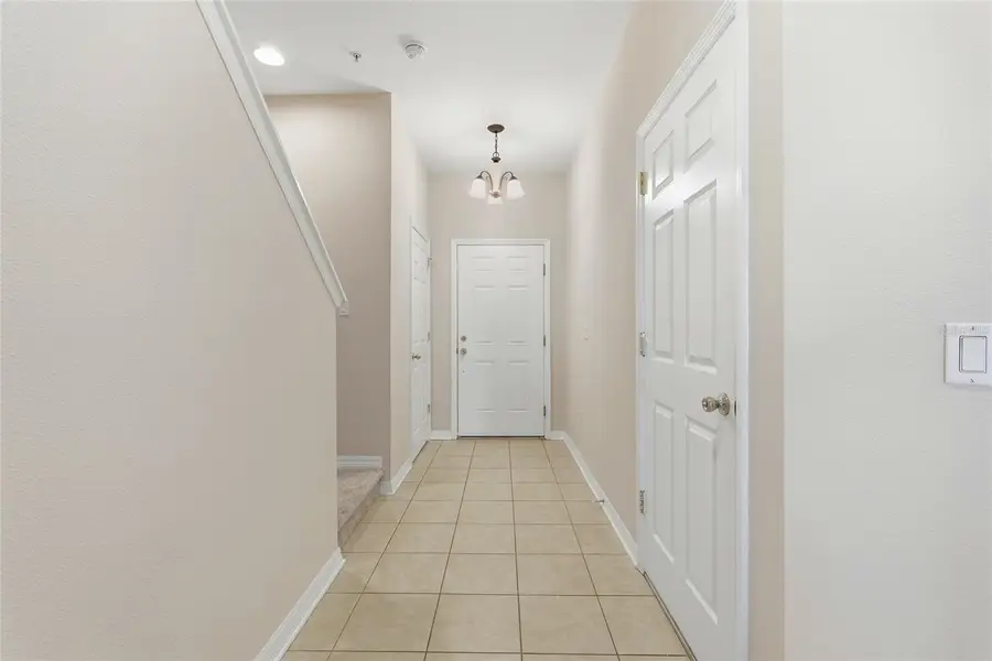 1386 Grantham Drive, Sarasota, FL 34234 - #2