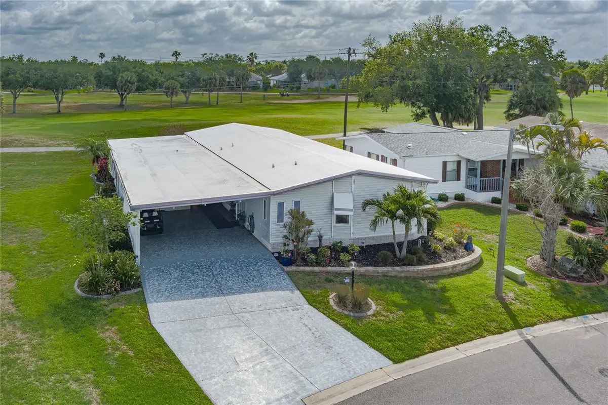 8520 Countess Avenue Circle, Palmetto, FL 34221 - #1