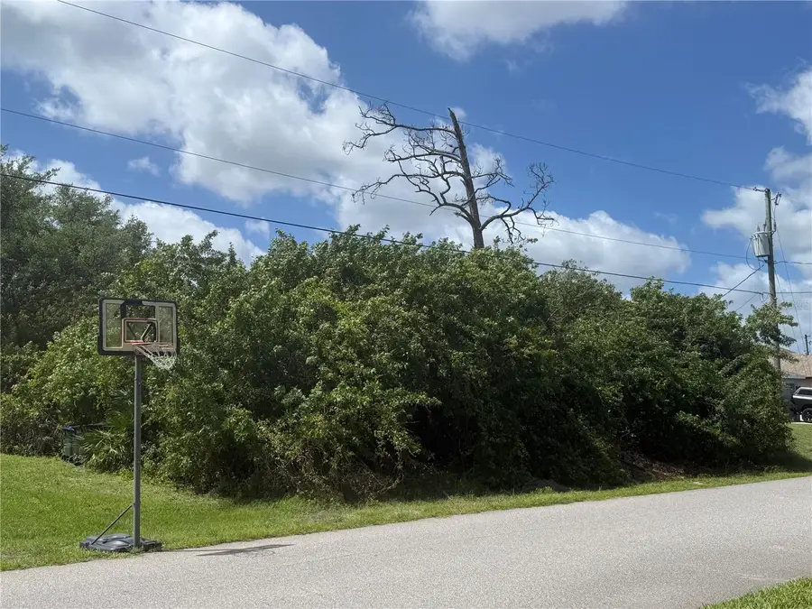 Nekoma Avenue, North Port, FL 34288 - #3