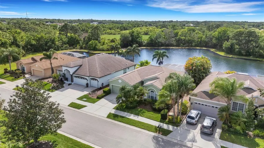 378 Londonderry Drive, Sarasota, FL 34240 - #2