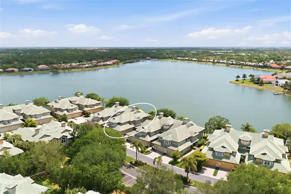 6523 Moorings Point Circle #202, LAKEWOOD RANCH, FL 34202