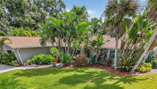 1884 Southpointe Drive, SARASOTA, FL 34231