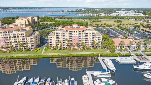 606 Riviera Dunes Way #302, PALMETTO, FL 34221
