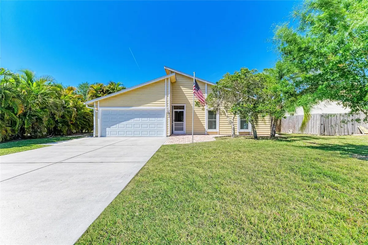 903 Plum Tree Lane, Sarasota, FL 34243 - #1