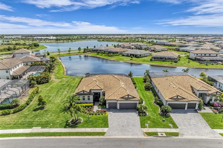 16204 Tradewind Terrace, Lakewood Ranch, FL 34211 - #2