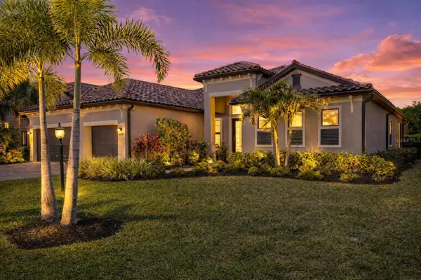 16309 Tradewind Terrace, LAKEWOOD RANCH, FL 34211
