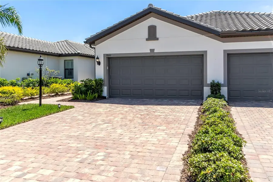 7660 Summerland Cove, Bradenton, FL 34202 - #2