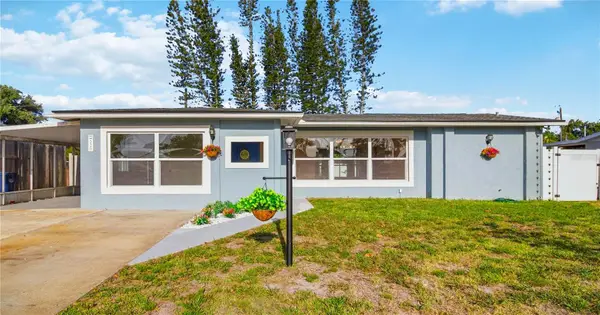 220 62nd Street Nw, BRADENTON, FL 34209