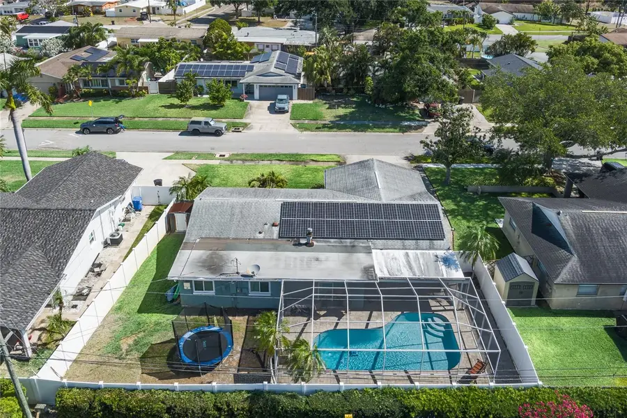 6232 33rd Avenue N, Saint Petersburg, FL 33710 - #2