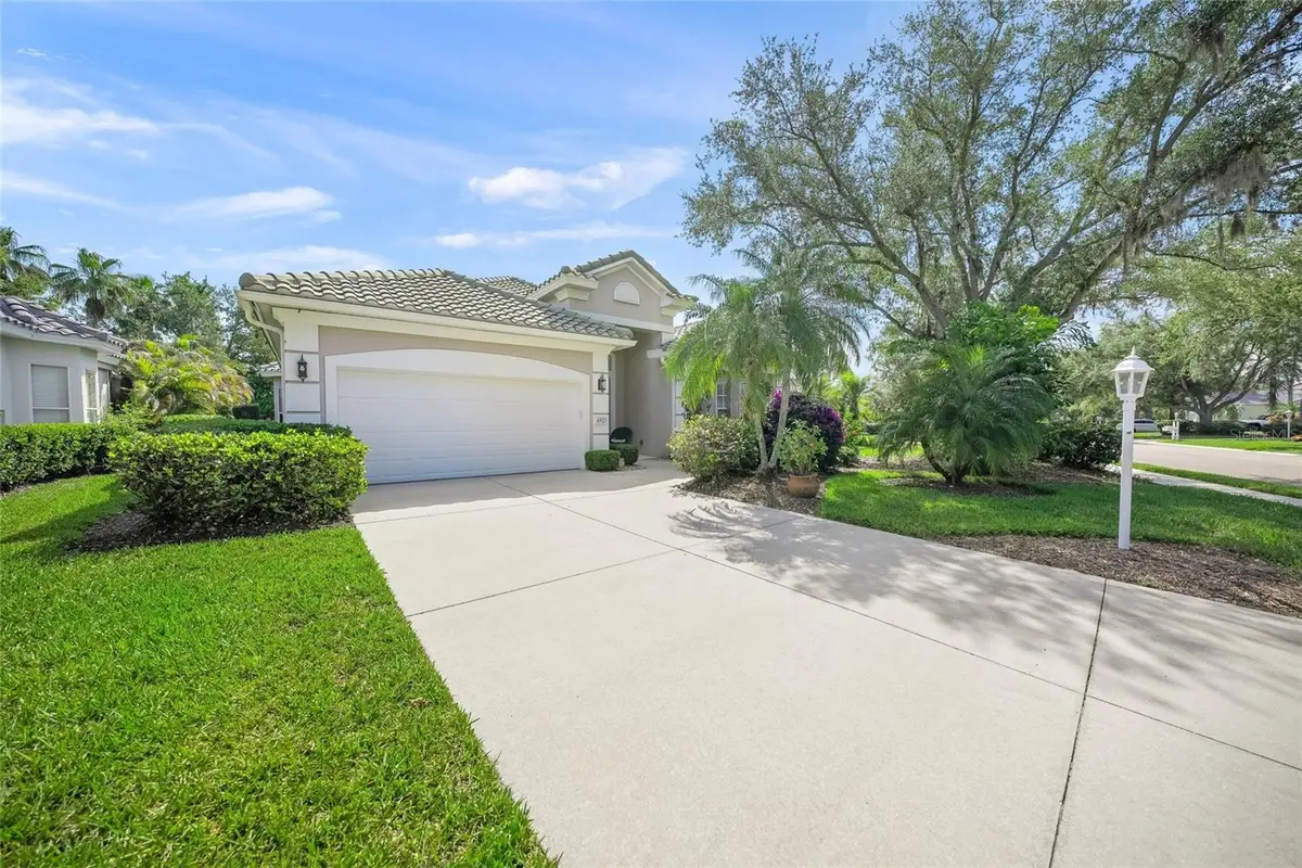 6923 Lennox Place, Manatee, FL 34201 - #1