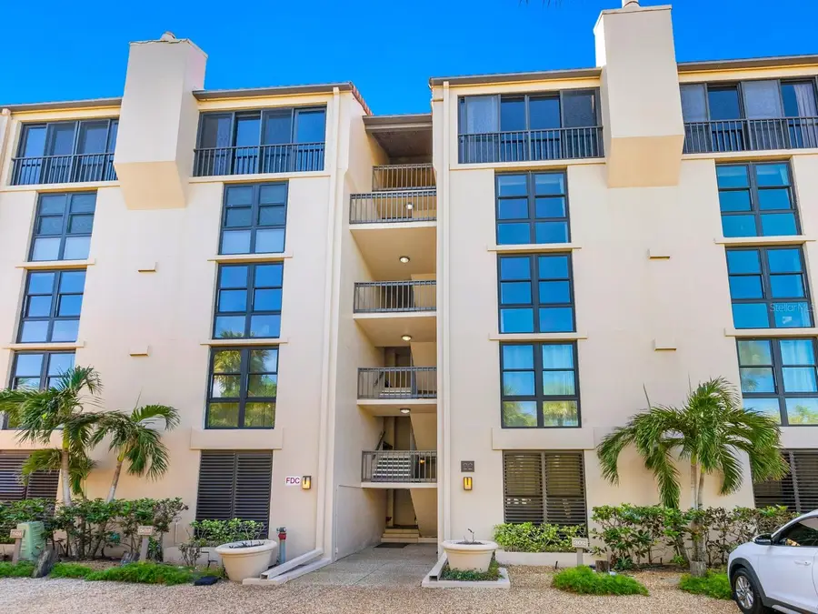 22 Sandy Cove Road #APT 203, Sarasota, FL 34242 - #2