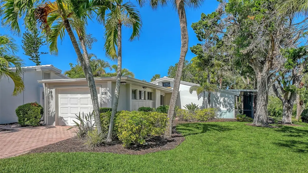 239 Hourglass Way #V7, Sarasota, FL 34242 - #1
