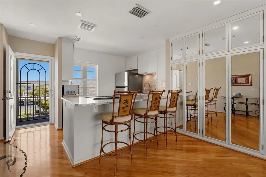 4400 Exeter Drive #305, Longboat Key, FL 34228 - #2