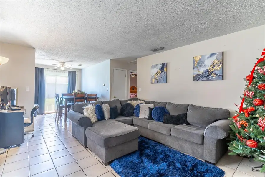 2433 Chase Avenue, Sanford, FL 32771 - #2