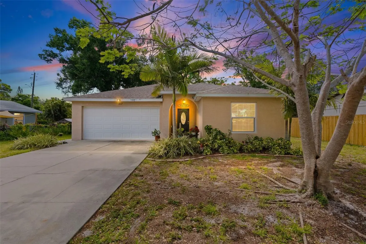 1111 38th Street W, Bradenton, FL 34205 - #1