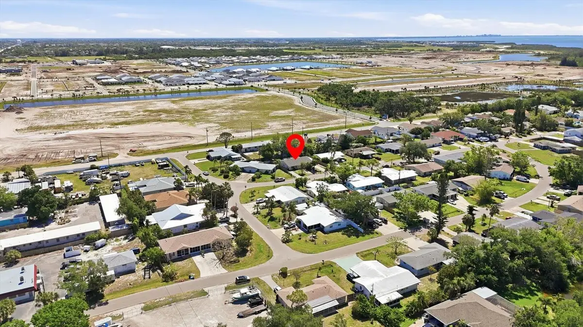 4501 86th Street Court W, Bradenton, FL 34210 - #1