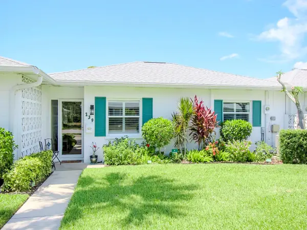 139 Field Avenue E #139, VENICE, FL 34285