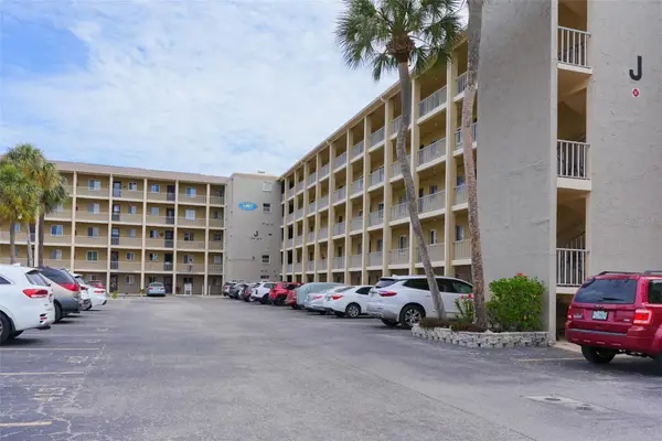 3607 Lake Bayshore Drive #312, BRADENTON, FL 34205