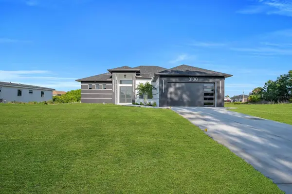 3100 Sally Avenue S, LEHIGH ACRES, FL 33976