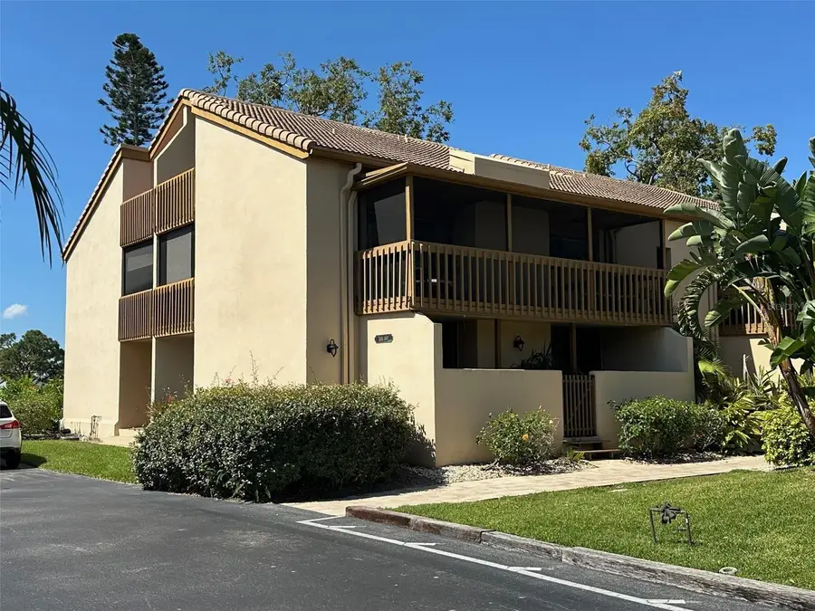 3033 Willow Green #10, Sarasota, FL 34235 - #2