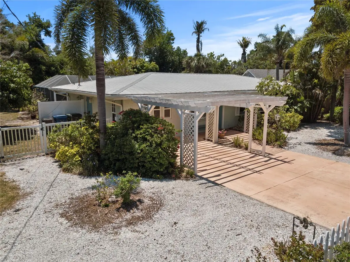 7860 Holiday Drive, Sarasota, FL 34231 - #1