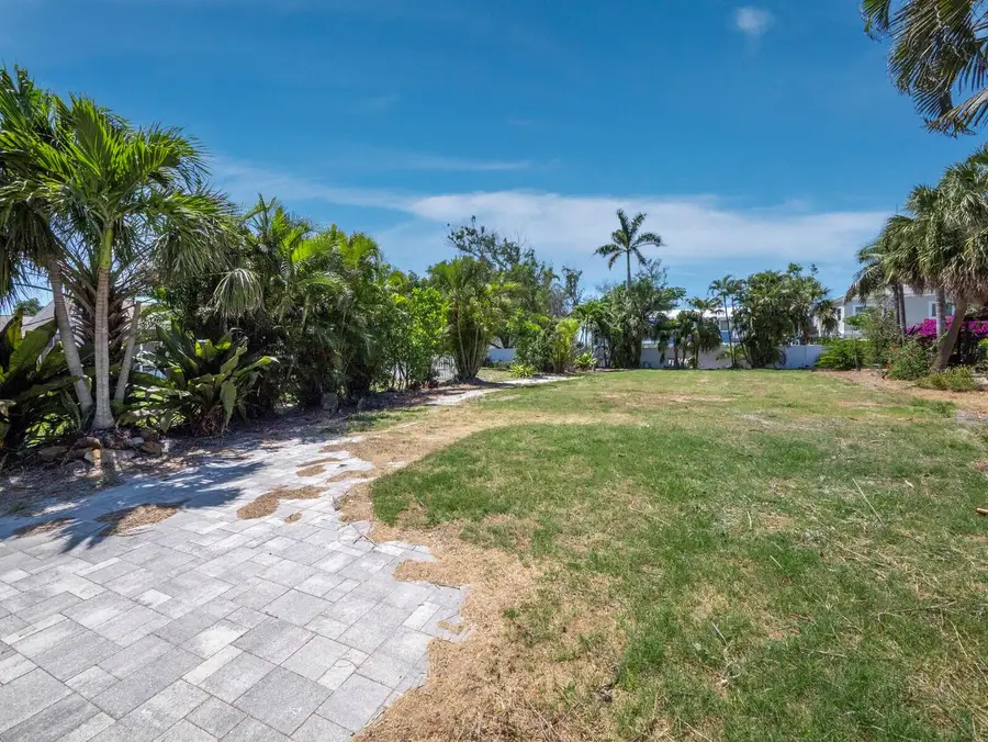450 Firehouse Court, Longboat Key, FL 34228 - #2