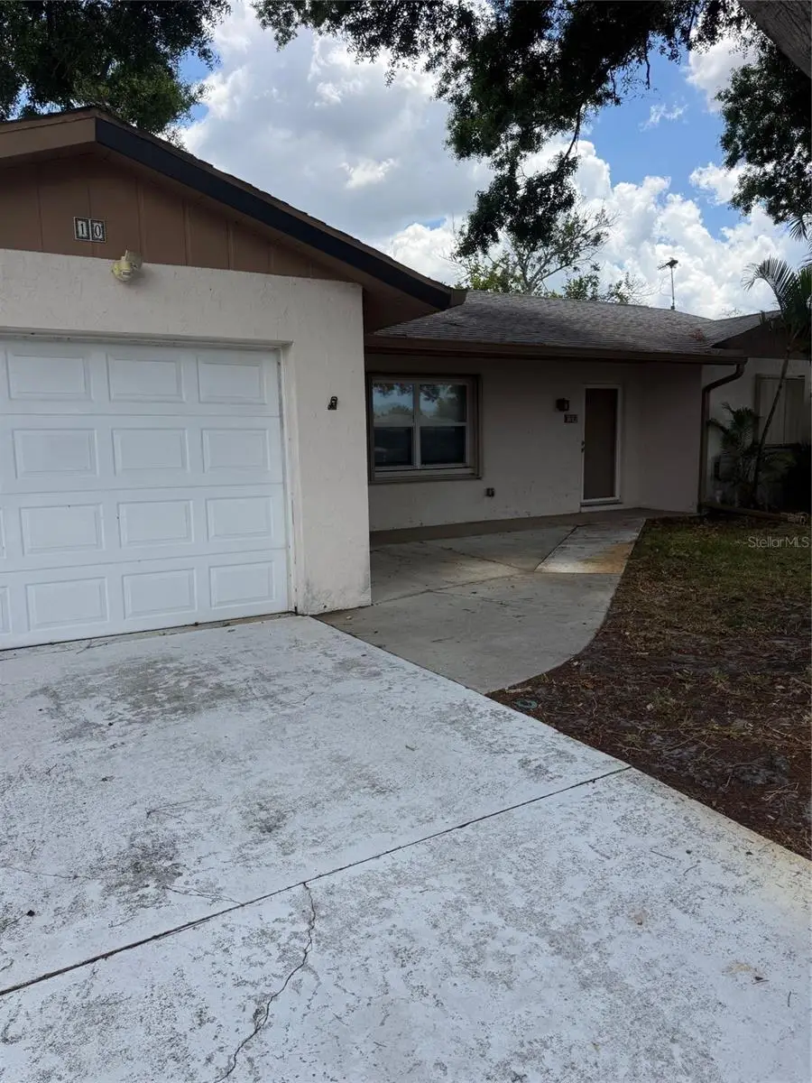 102 Sandhurst Drive, Venice, FL 34293 - #1