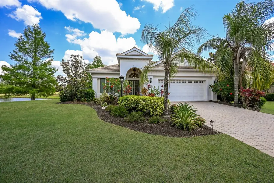 15422 Helmsdale Place, Lakewood Ranch, FL 34202 - #3