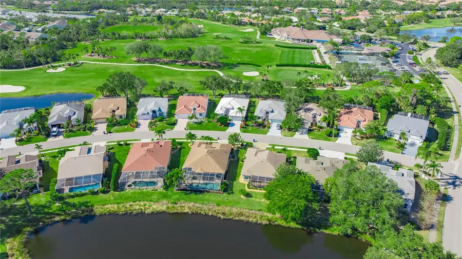 8928 Whitemarsh Avenue, Sarasota, FL 34238 - #2