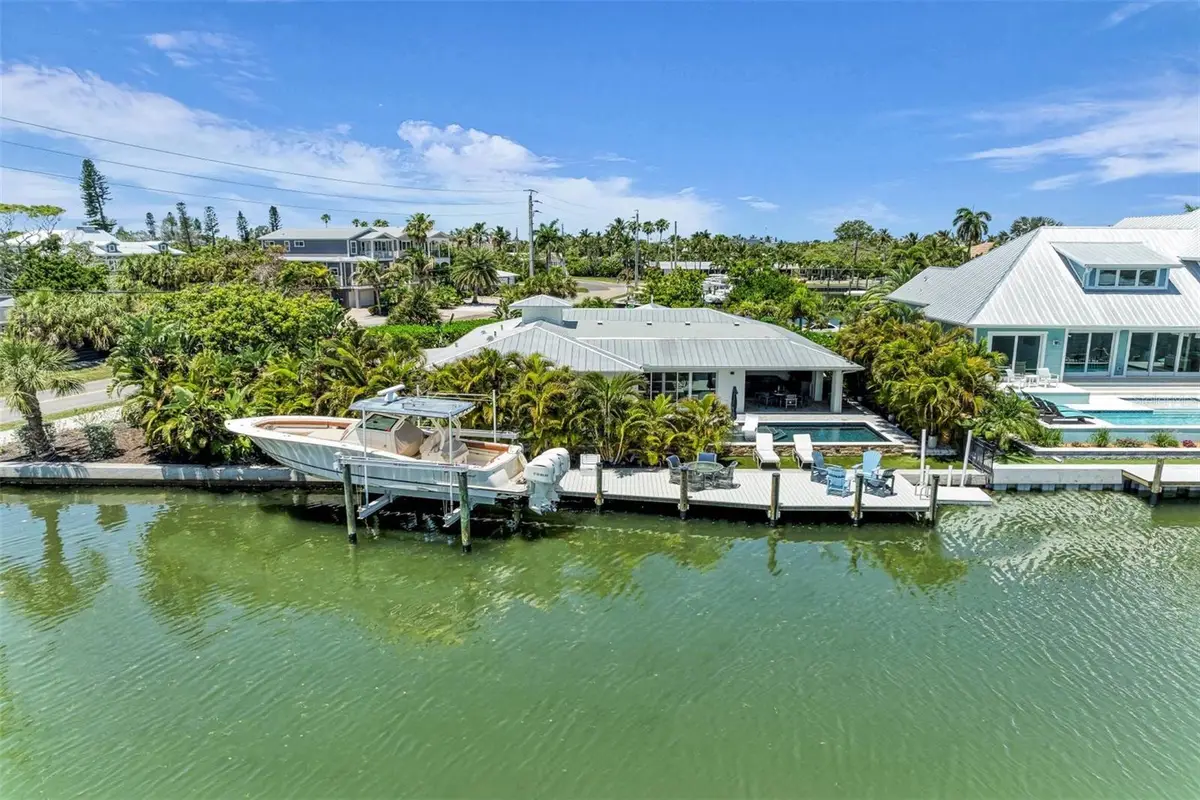 501 68th Street, Holmes Beach, FL 34217 - #1