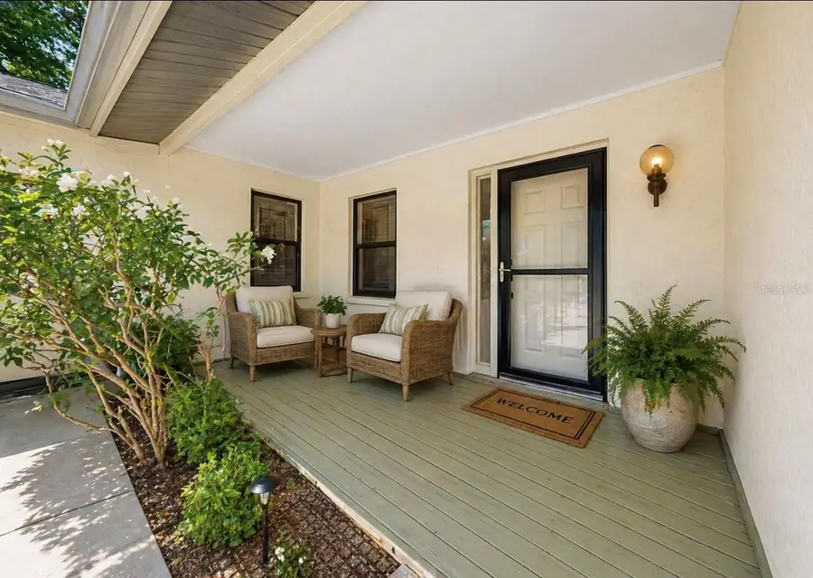 948 Winter Garden Drive, Sarasota, FL 34243 - #3