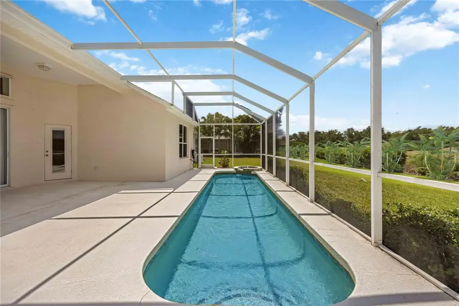 7740 Castleisland Drive, Sarasota, FL 34240 - #3